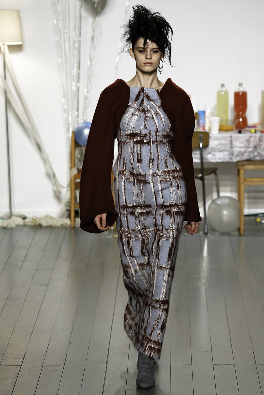 Fashion Week London Fall/Winter 2019 look 5 from the Richard Malone collection 女装