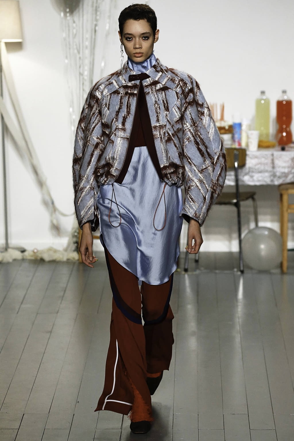 Fashion Week London Fall/Winter 2019 look 7 from the Richard Malone collection 女装