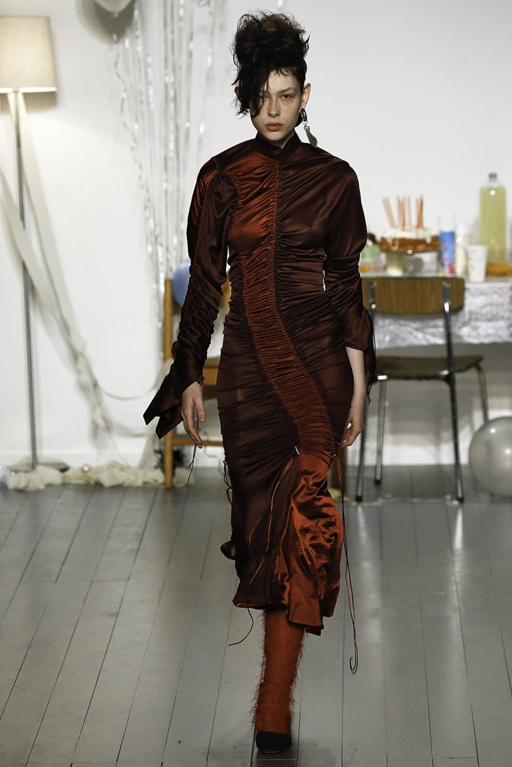 Fashion Week London Fall/Winter 2019 look 12 from the Richard Malone collection 女装