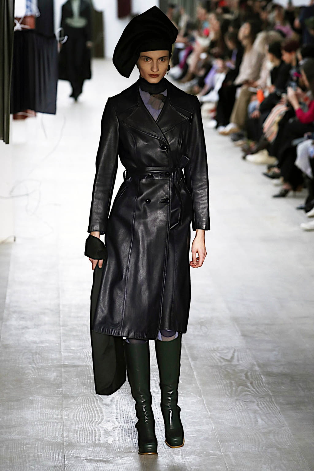 Fashion Week London Fall/Winter 2020 look 1 from the Richard Malone collection womenswear