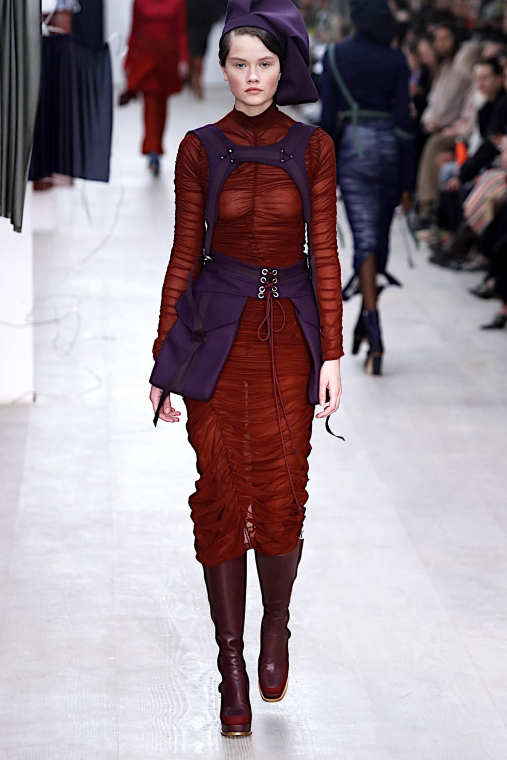 Fashion Week London Fall/Winter 2020 look 8 de la collection Richard Malone womenswear