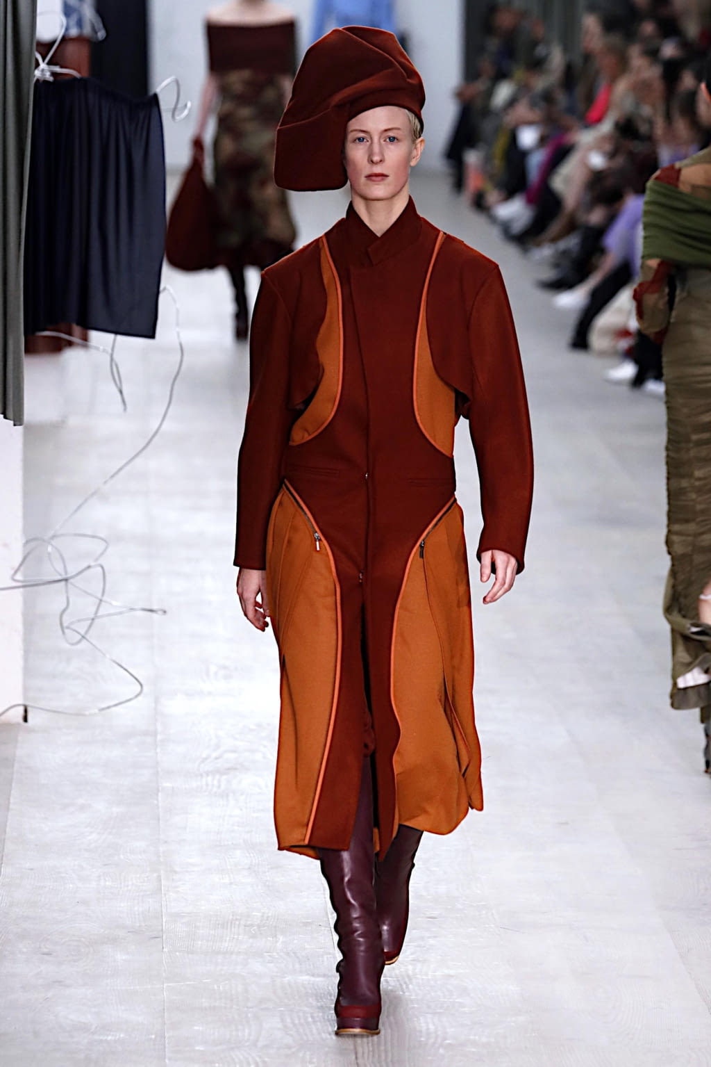 Fashion Week London Fall/Winter 2020 look 13 from the Richard Malone collection womenswear