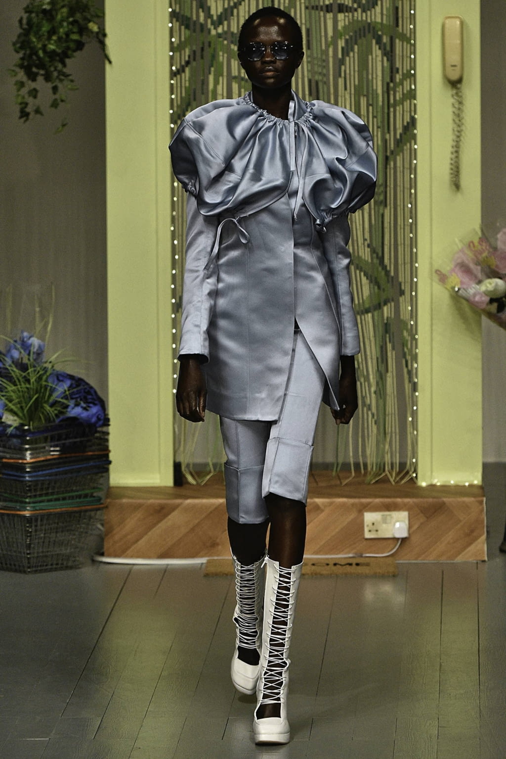 Fashion Week London Spring/Summer 2019 look 1 from the Richard Malone collection womenswear