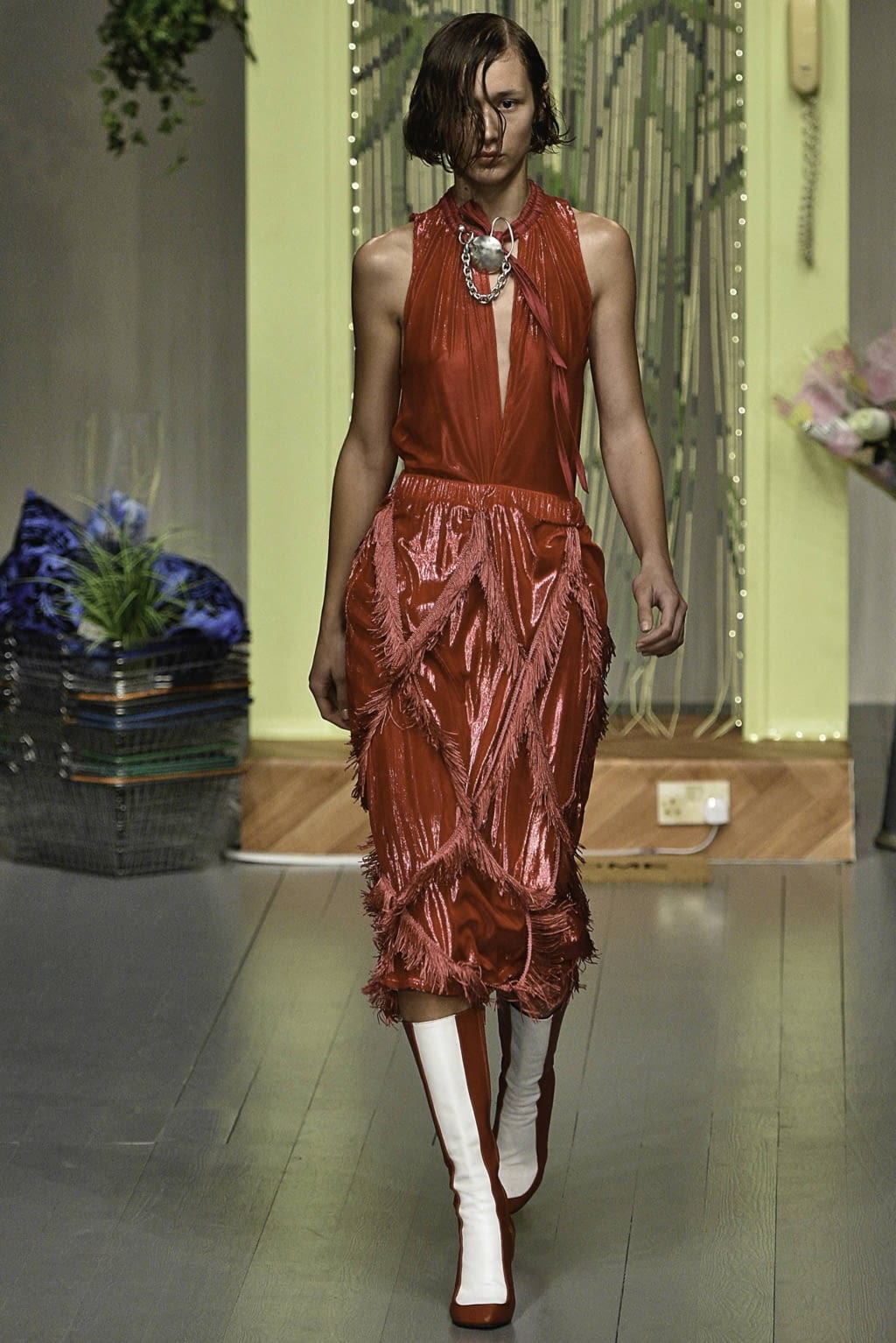 Fashion Week London Spring/Summer 2019 look 14 from the Richard Malone collection womenswear