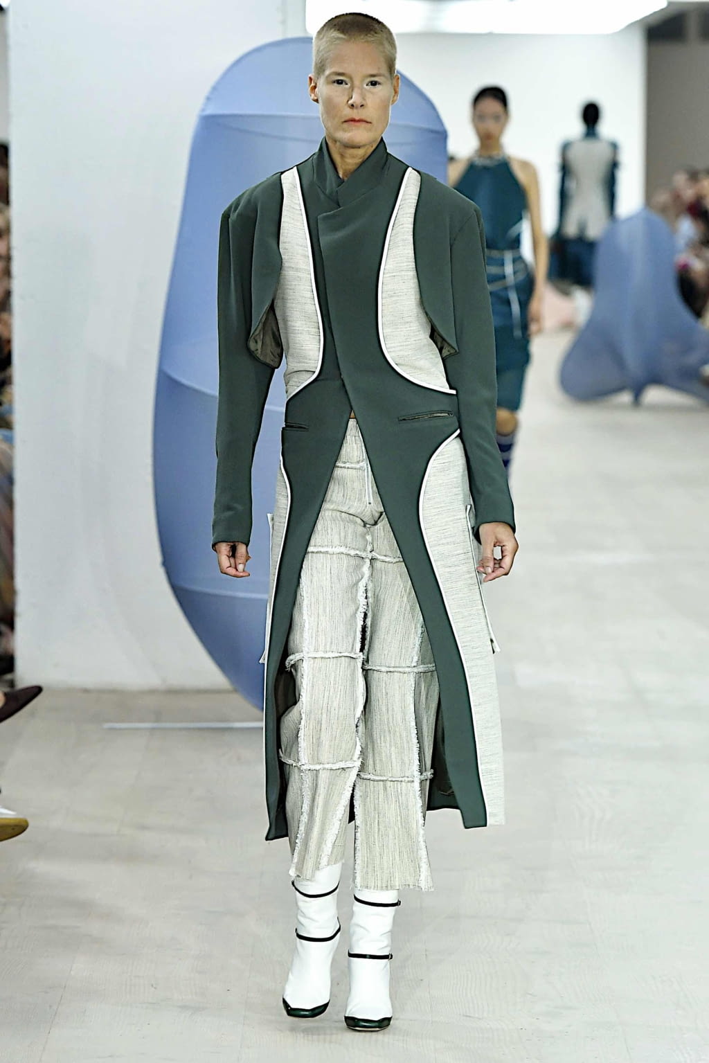 Fashion Week London Spring/Summer 2020 look 11 from the Richard Malone collection womenswear