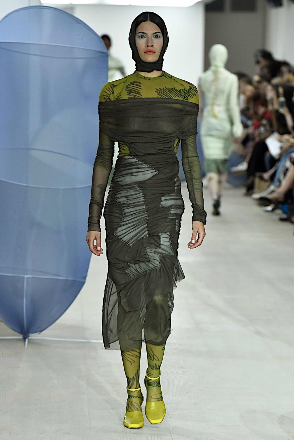 Fashion Week London Spring/Summer 2020 look 26 from the Richard Malone collection womenswear