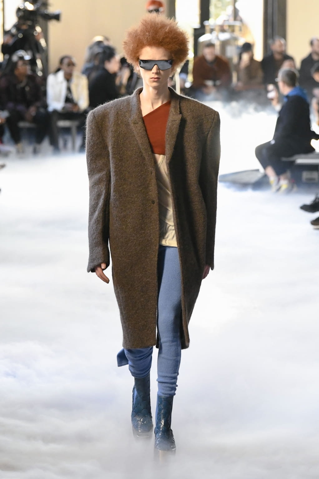 Fashion Week Paris Fall/Winter 2020 look 14 de la collection Rick Owens menswear