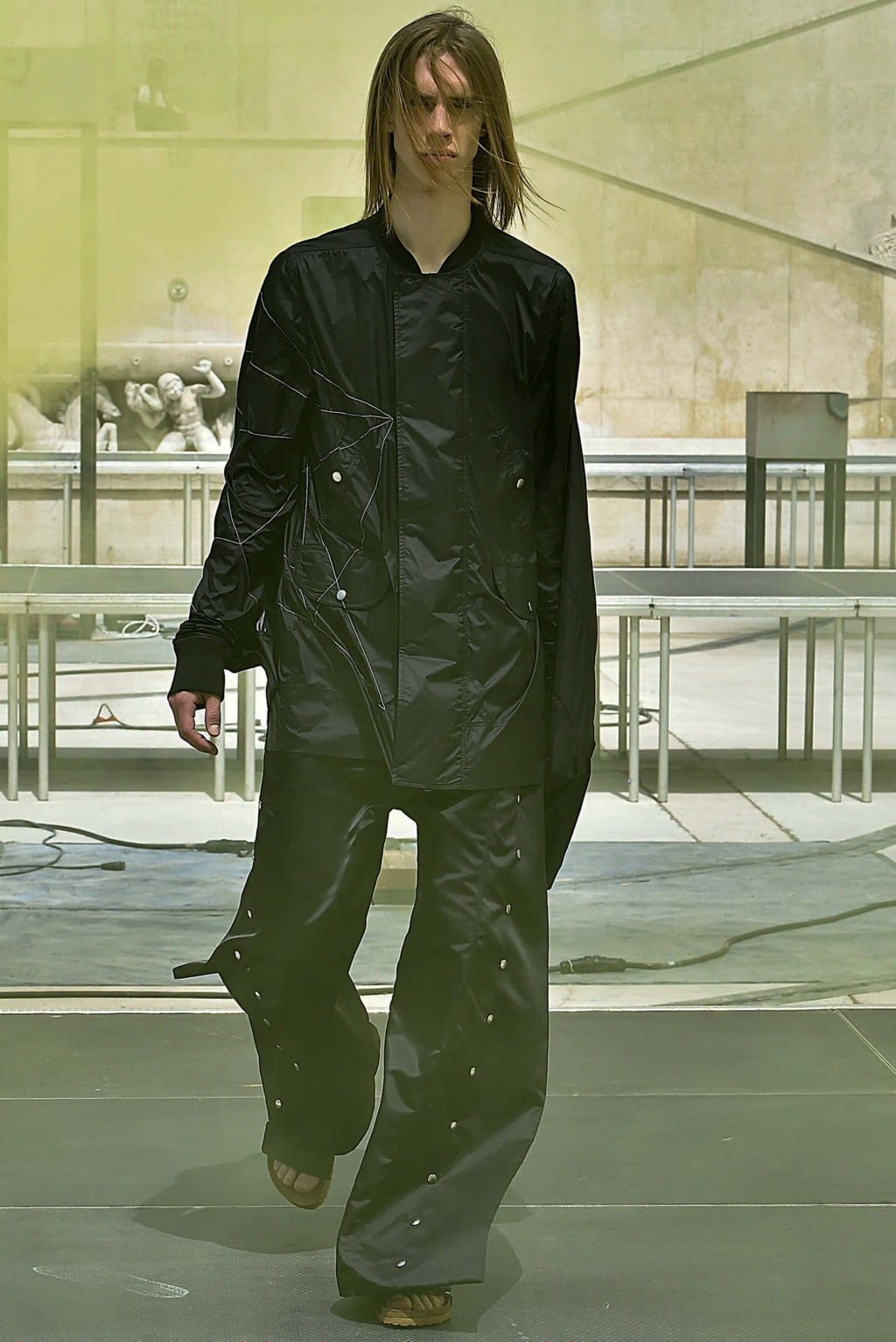 Fashion Week Paris Spring/Summer 2019 look 27 from the Rick Owens collection menswear