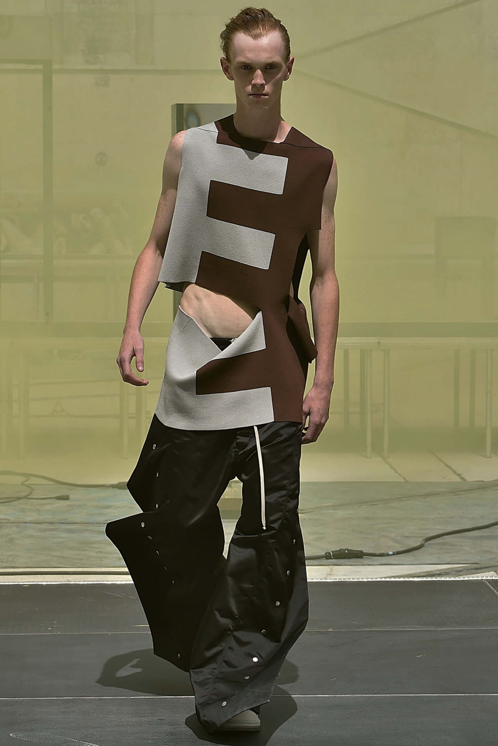 Fashion Week Paris Spring/Summer 2019 look 31 from the Rick Owens collection menswear