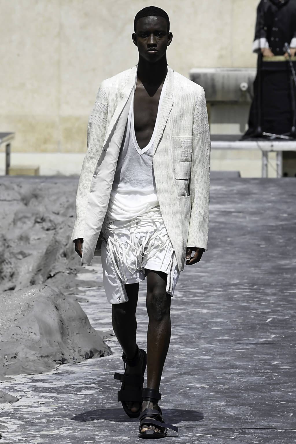 Fashion Week Paris Spring/Summer 2020 look 24 from the Rick Owens collection menswear