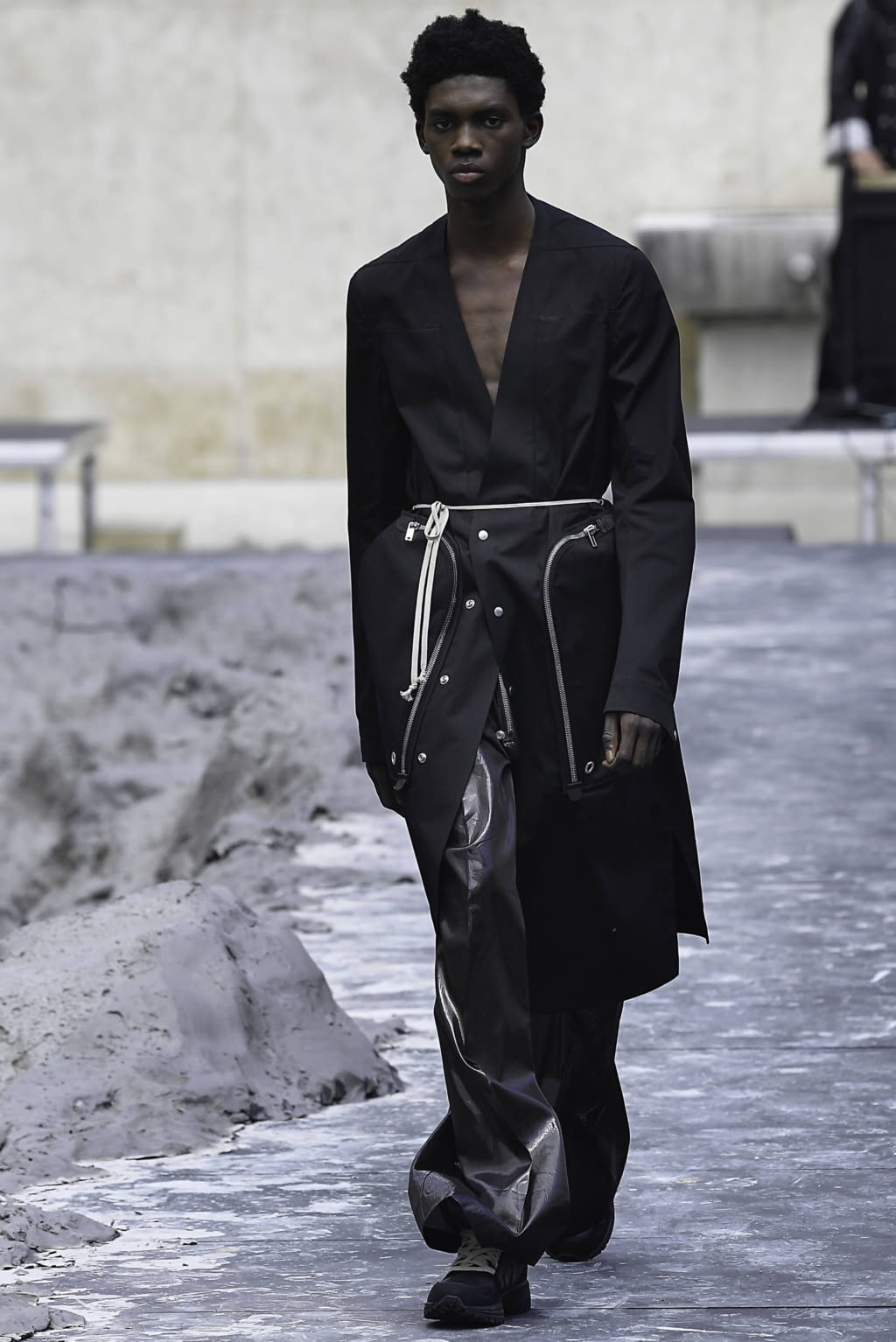Fashion Week Paris Spring/Summer 2020 look 44 from the Rick Owens collection menswear