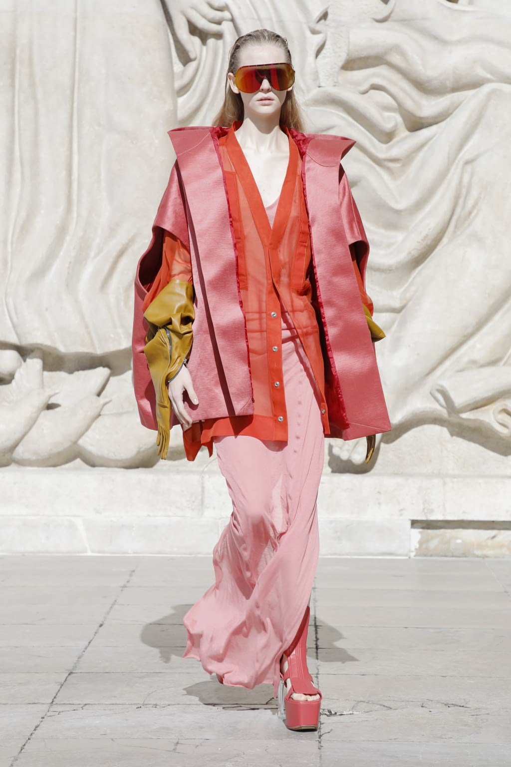 Fashion Week Paris Spring/Summer 2022 look 12 from the Rick Owens collection womenswear