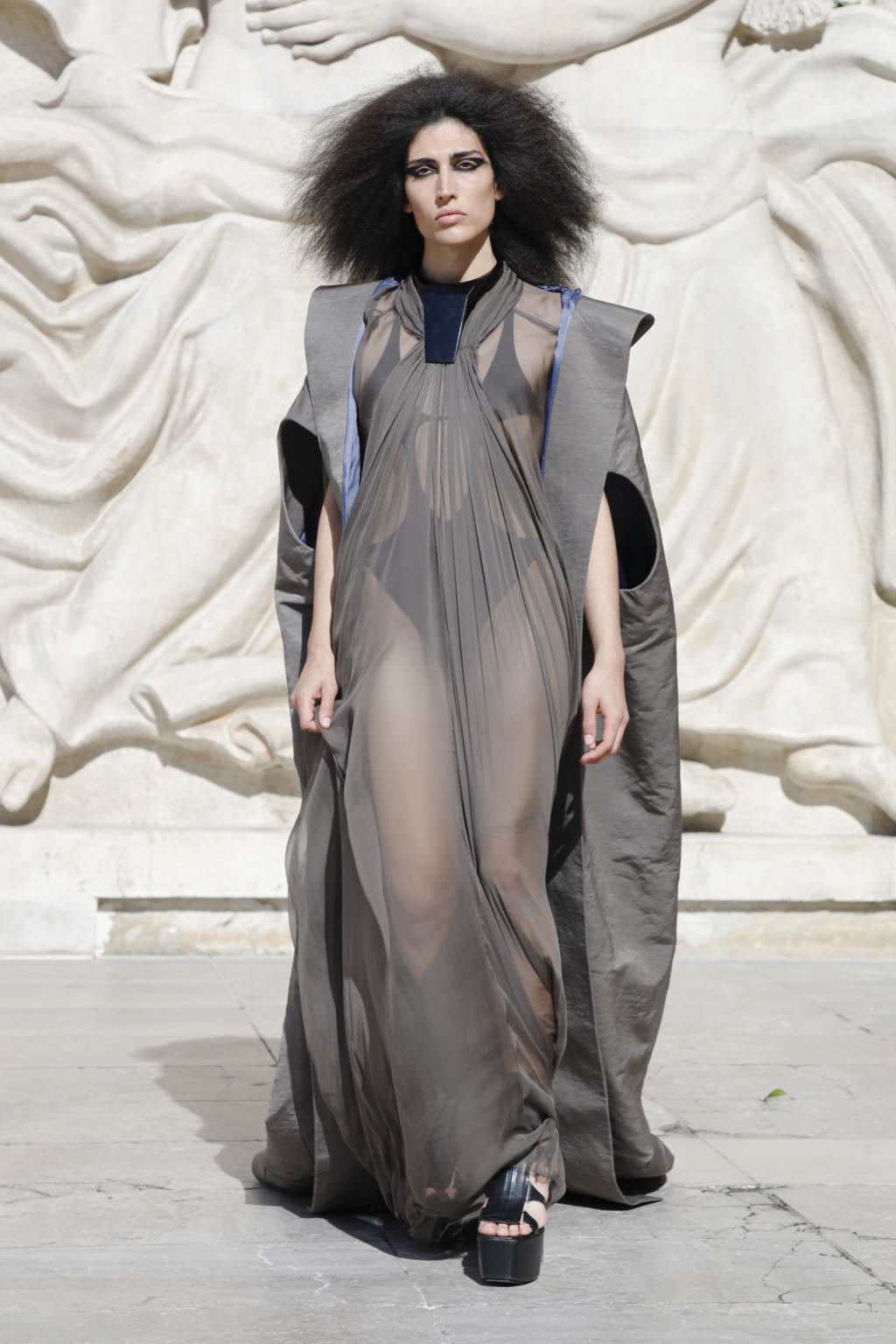 Fashion Week Paris Spring/Summer 2022 look 18 from the Rick Owens collection womenswear