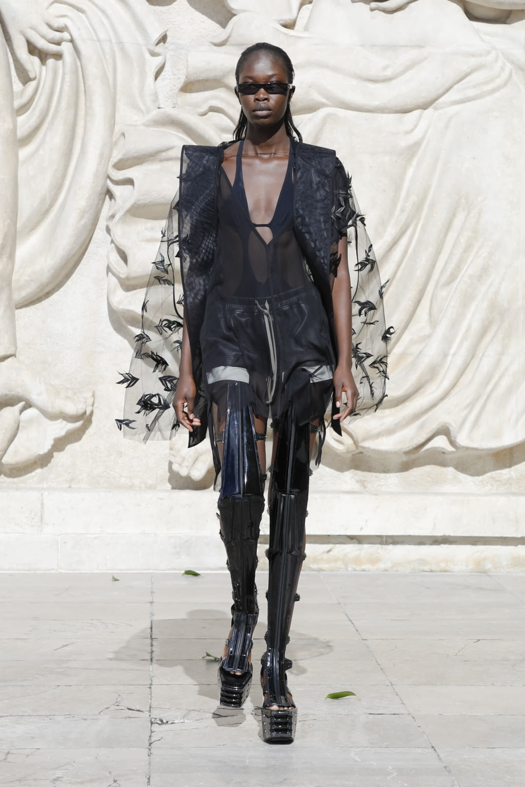 Fashion Week Paris Spring/Summer 2022 look 29 de la collection Rick Owens womenswear