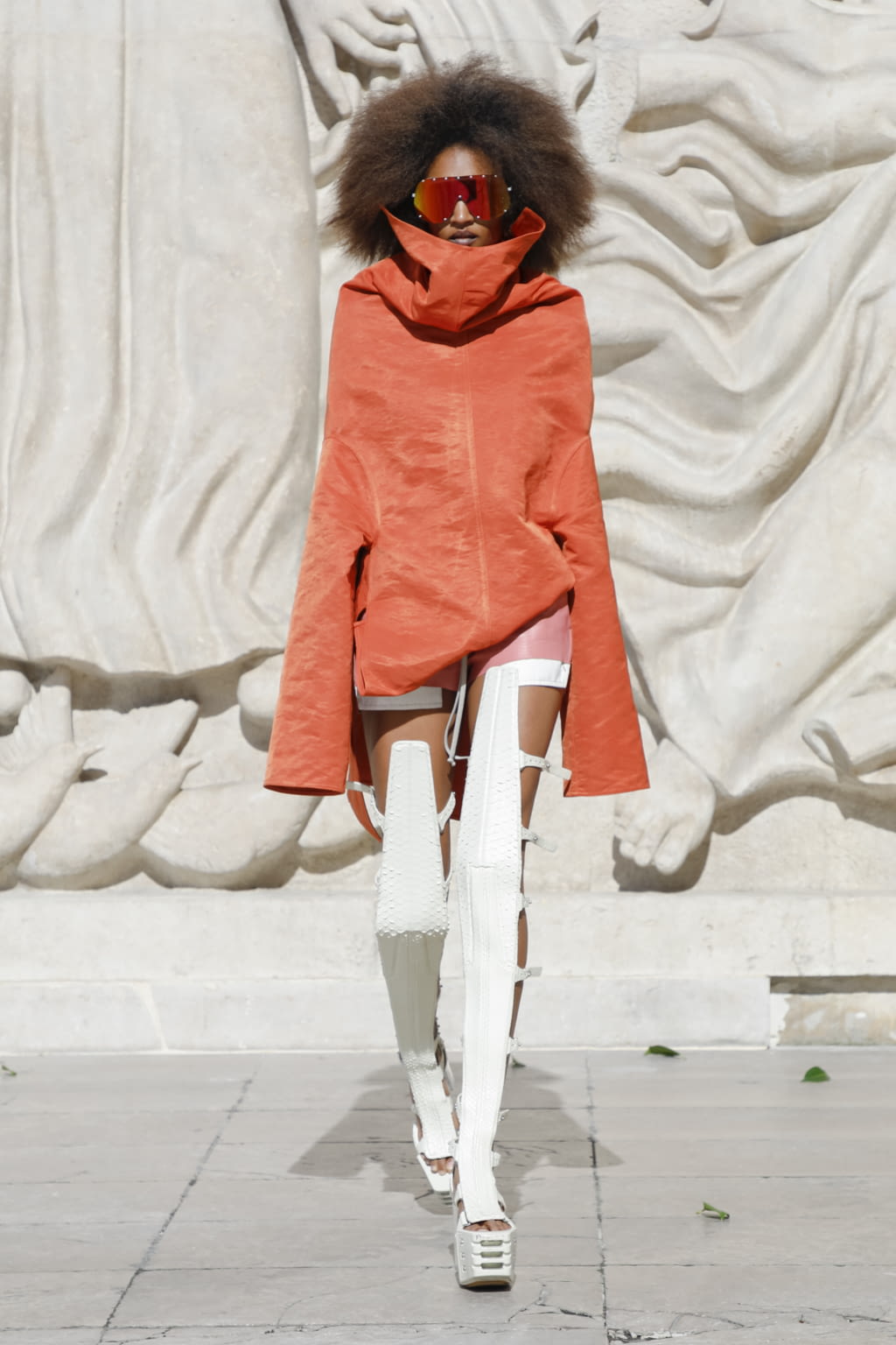 Fashion Week Paris Spring/Summer 2022 look 31 de la collection Rick Owens womenswear