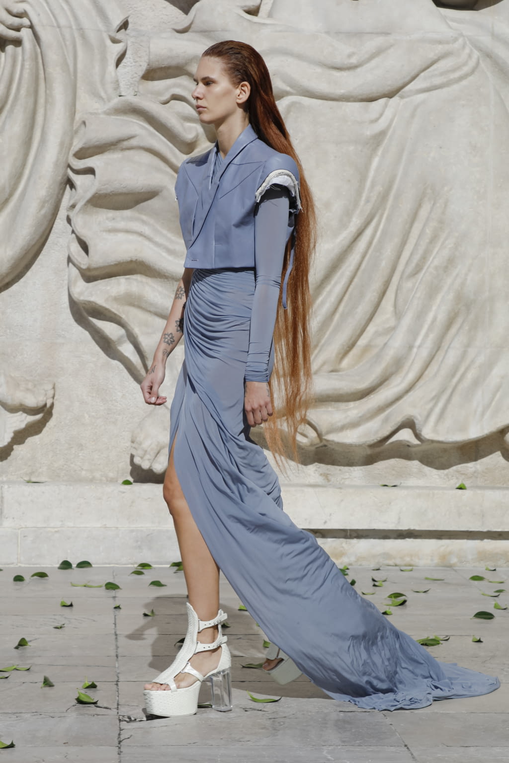 Fashion Week Paris Spring/Summer 2022 look 42 de la collection Rick Owens womenswear