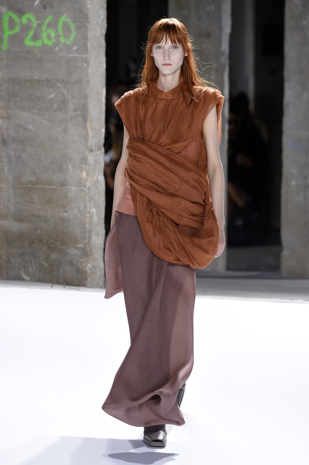 Fashion Week Paris Spring/Summer 2017 look 11 from the Rick Owens collection womenswear