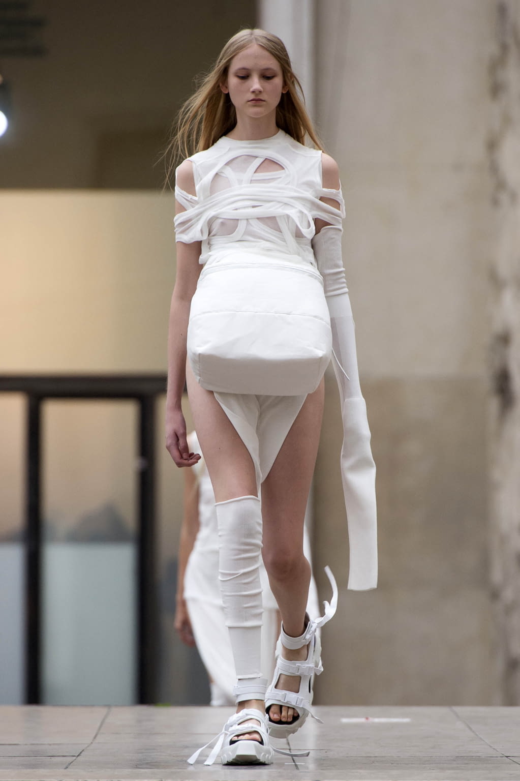 Fashion Week Paris Spring/Summer 2018 look 33 from the Rick Owens collection womenswear