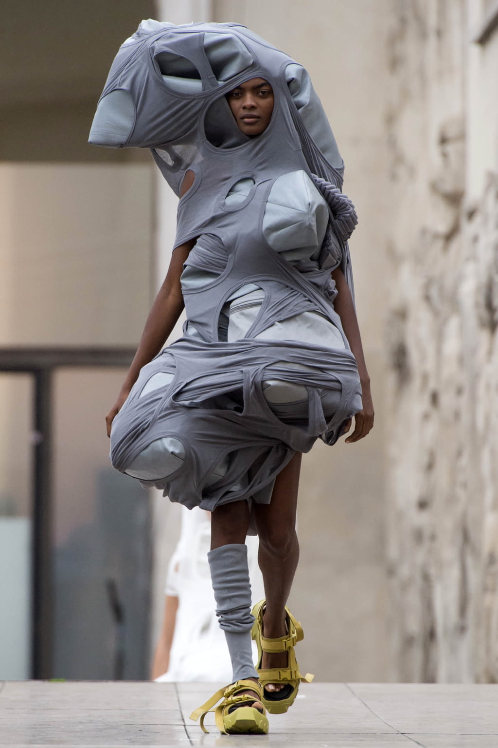 Fashion Week Paris Spring/Summer 2018 look 39 from the Rick Owens collection womenswear