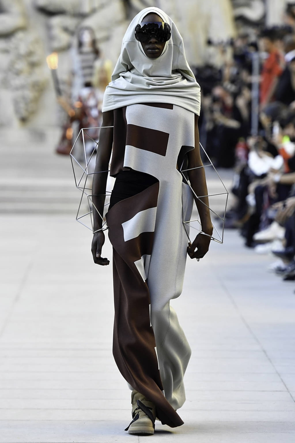 Fashion Week Paris Spring/Summer 2019 look 24 from the Rick Owens collection womenswear