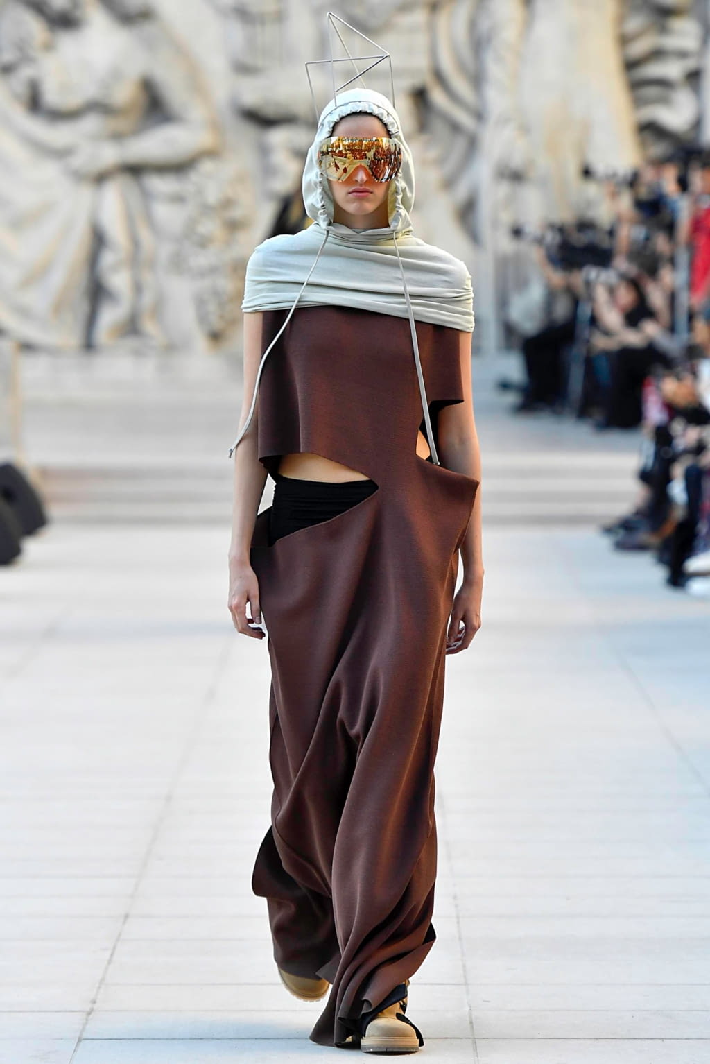 Fashion Week Paris Spring/Summer 2019 look 28 from the Rick Owens collection womenswear