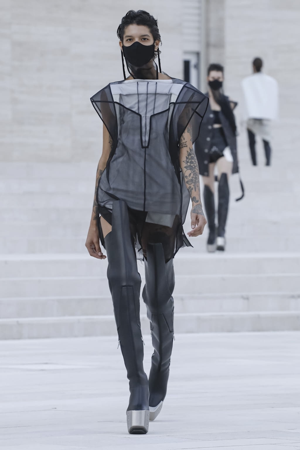 Fashion Week Paris Spring/Summer 2021 look 14 from the Rick Owens collection womenswear