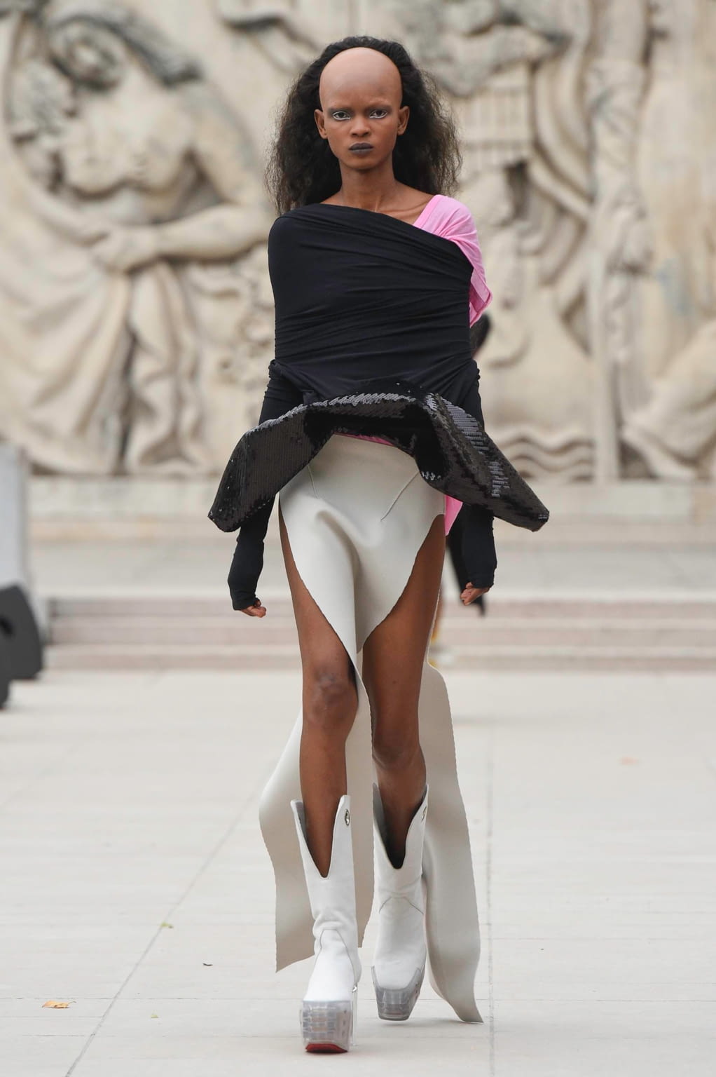 Fashion Week Paris Spring/Summer 2020 look 3 de la collection Rick Owens womenswear