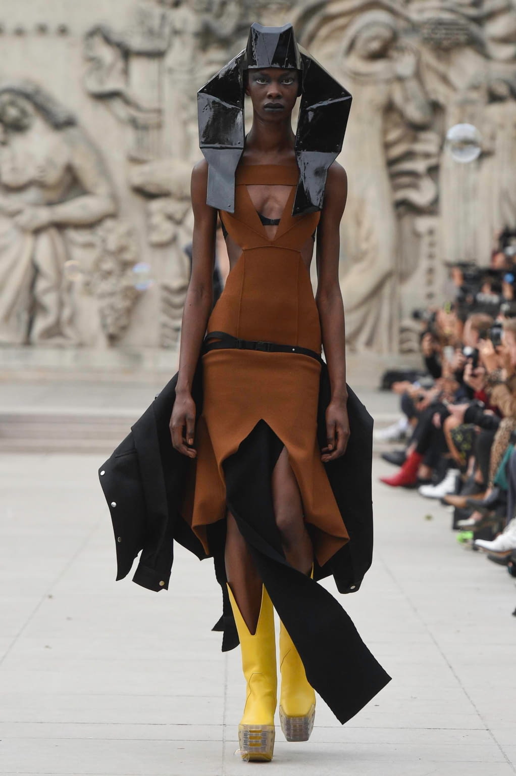 Fashion Week Paris Spring/Summer 2020 look 18 from the Rick Owens collection womenswear