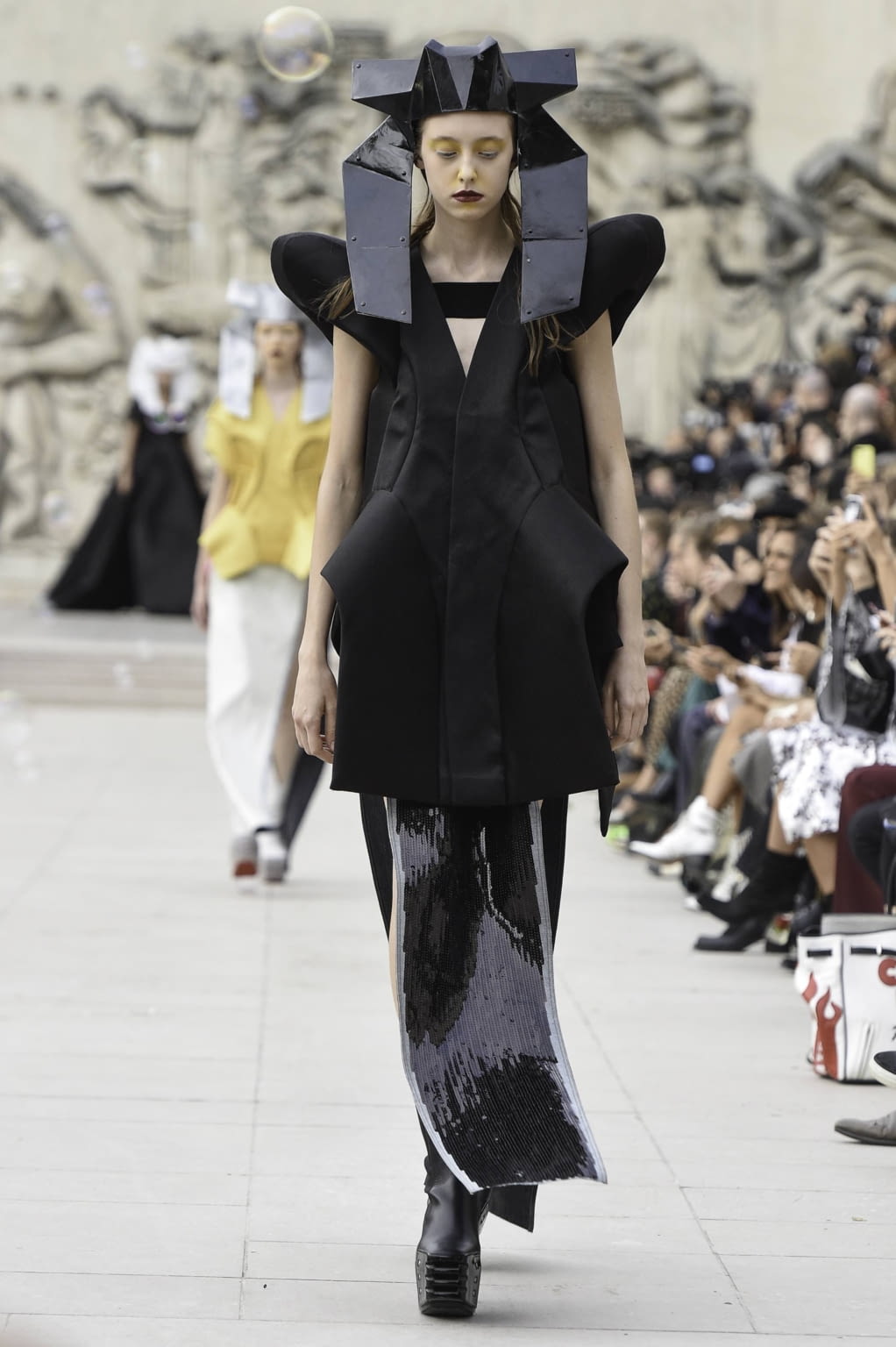 Fashion Week Paris Spring/Summer 2020 look 39 from the Rick Owens collection womenswear
