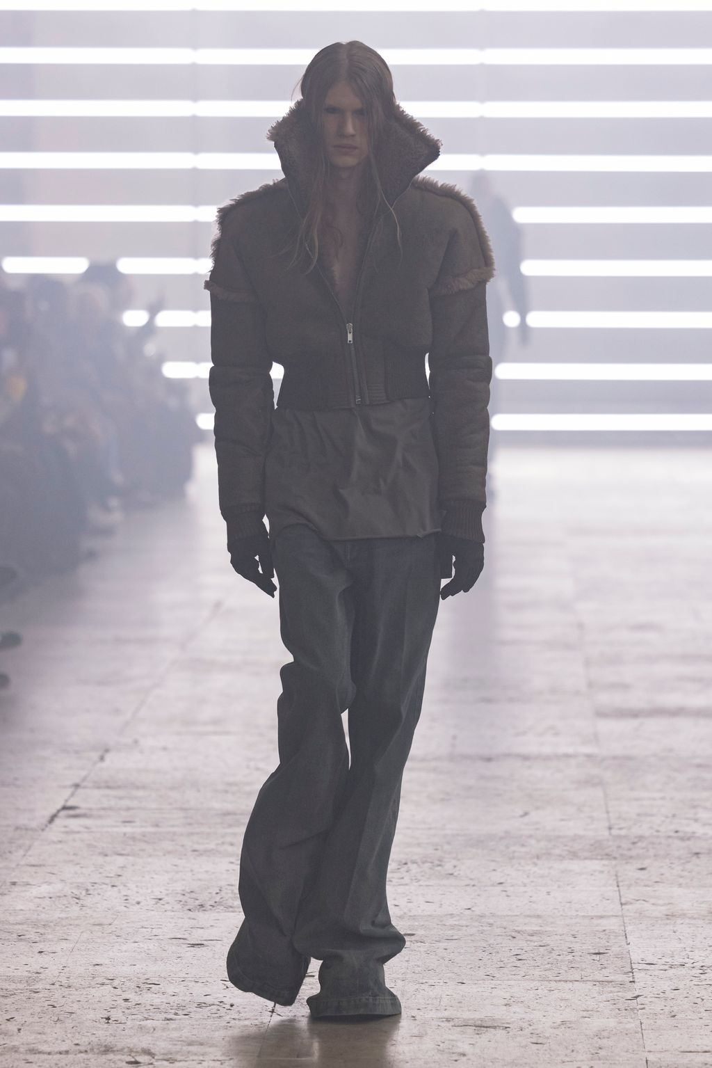 Fashion Week Paris Fall/Winter 2025 look 36 de la collection Rick Owens menswear