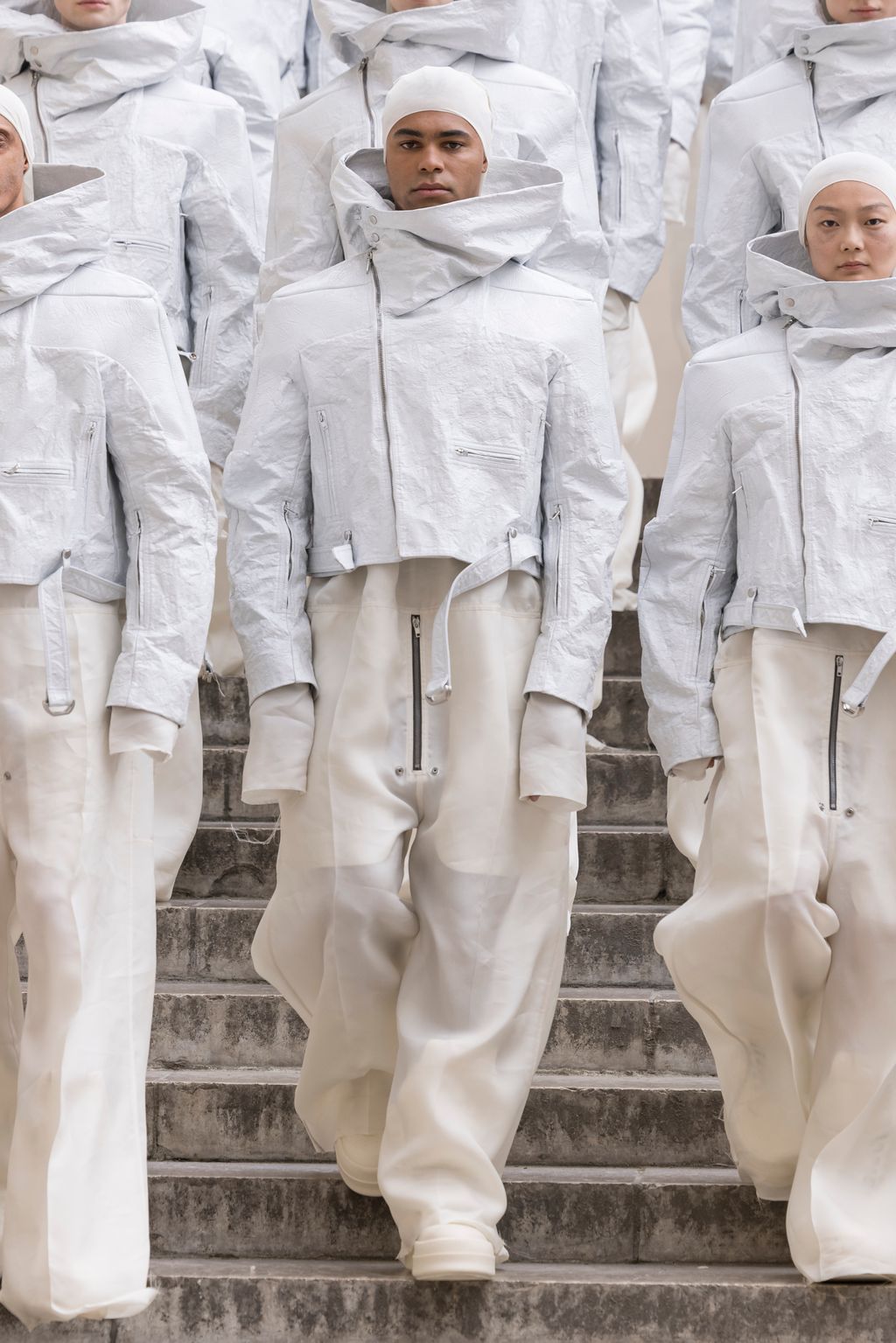 Fashion Week Paris Spring/Summer 2025 look 16 from the Rick Owens collection menswear