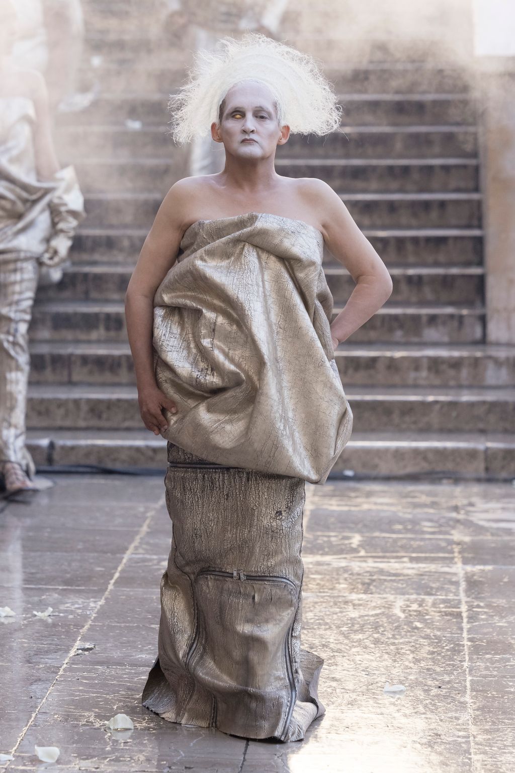Fashion Week Paris Spring-Summer 2025 look 53 from the Rick Owens collection womenswear