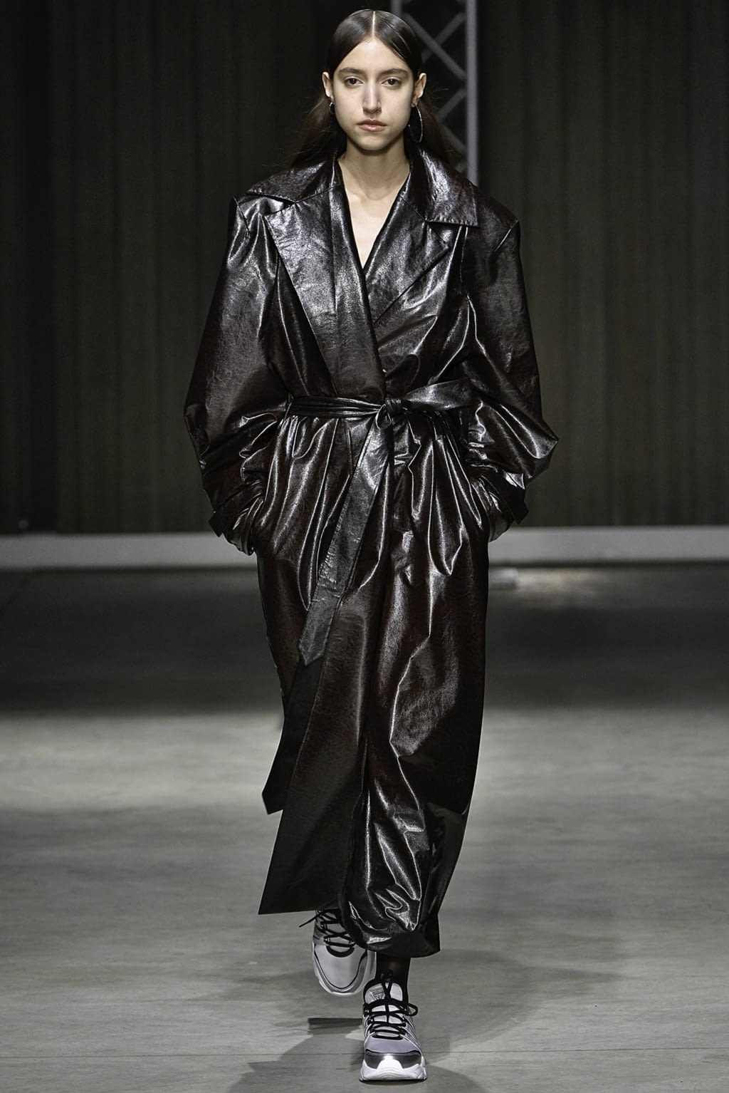 Fashion Week Milan Fall/Winter 2019 look 27 from the Ricostru collection 女装