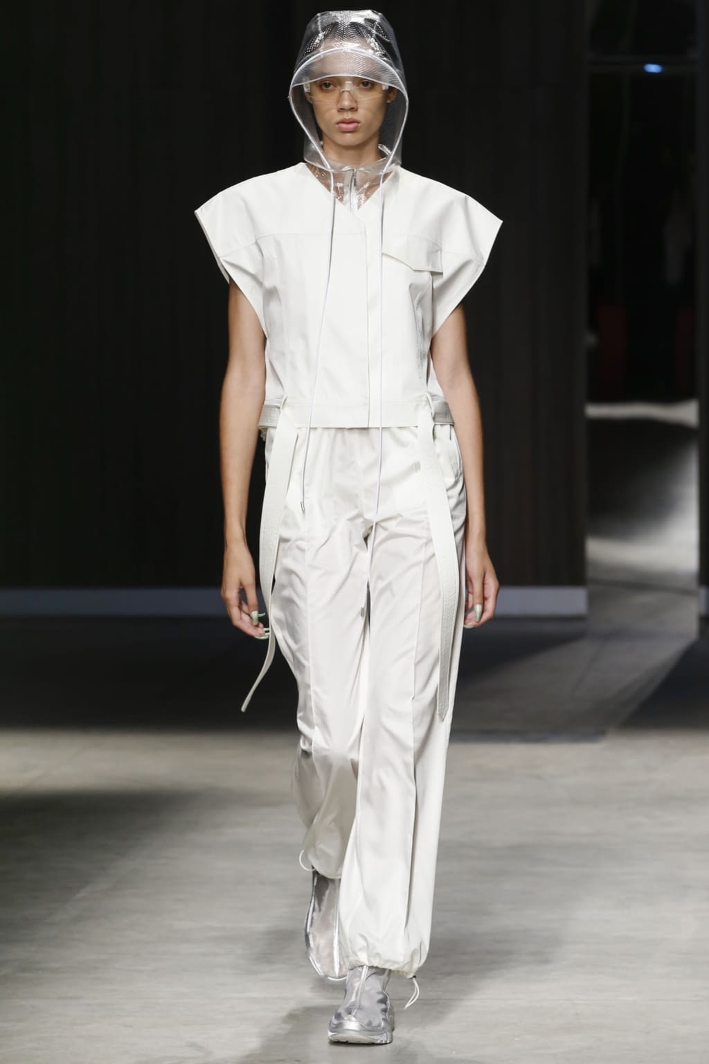 Fashion Week Milan Spring/Summer 2019 look 12 from the Ricostru collection 女装