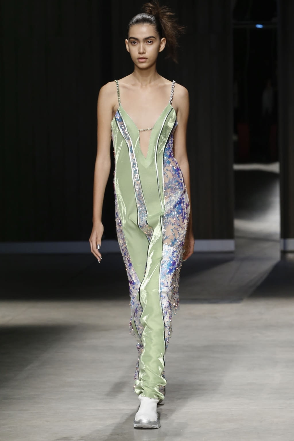 Fashion Week Milan Spring/Summer 2019 look 14 from the Ricostru collection 女装
