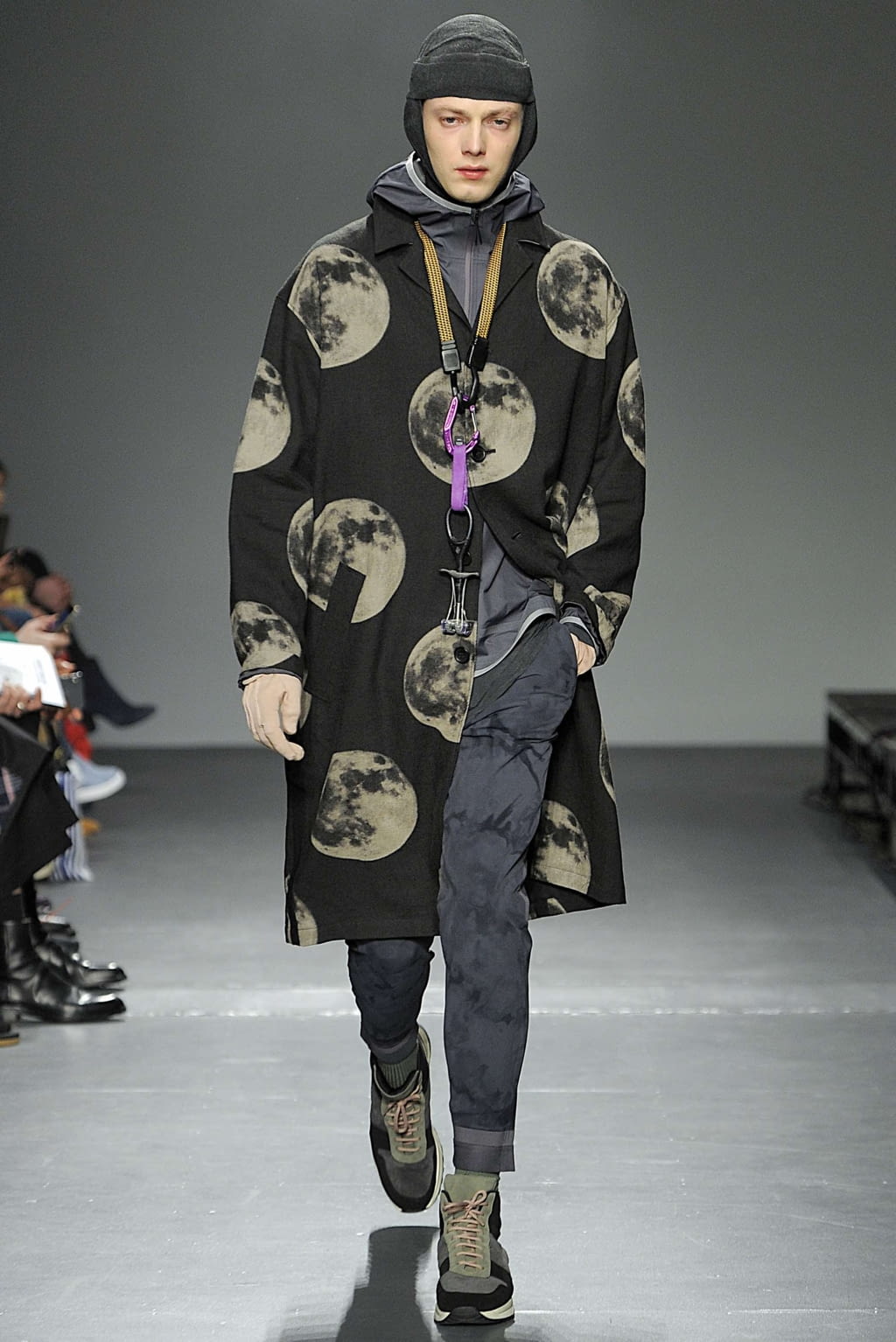 Fashion Week New York Fall/Winter 2019 look 1 from the Robert Geller collection menswear