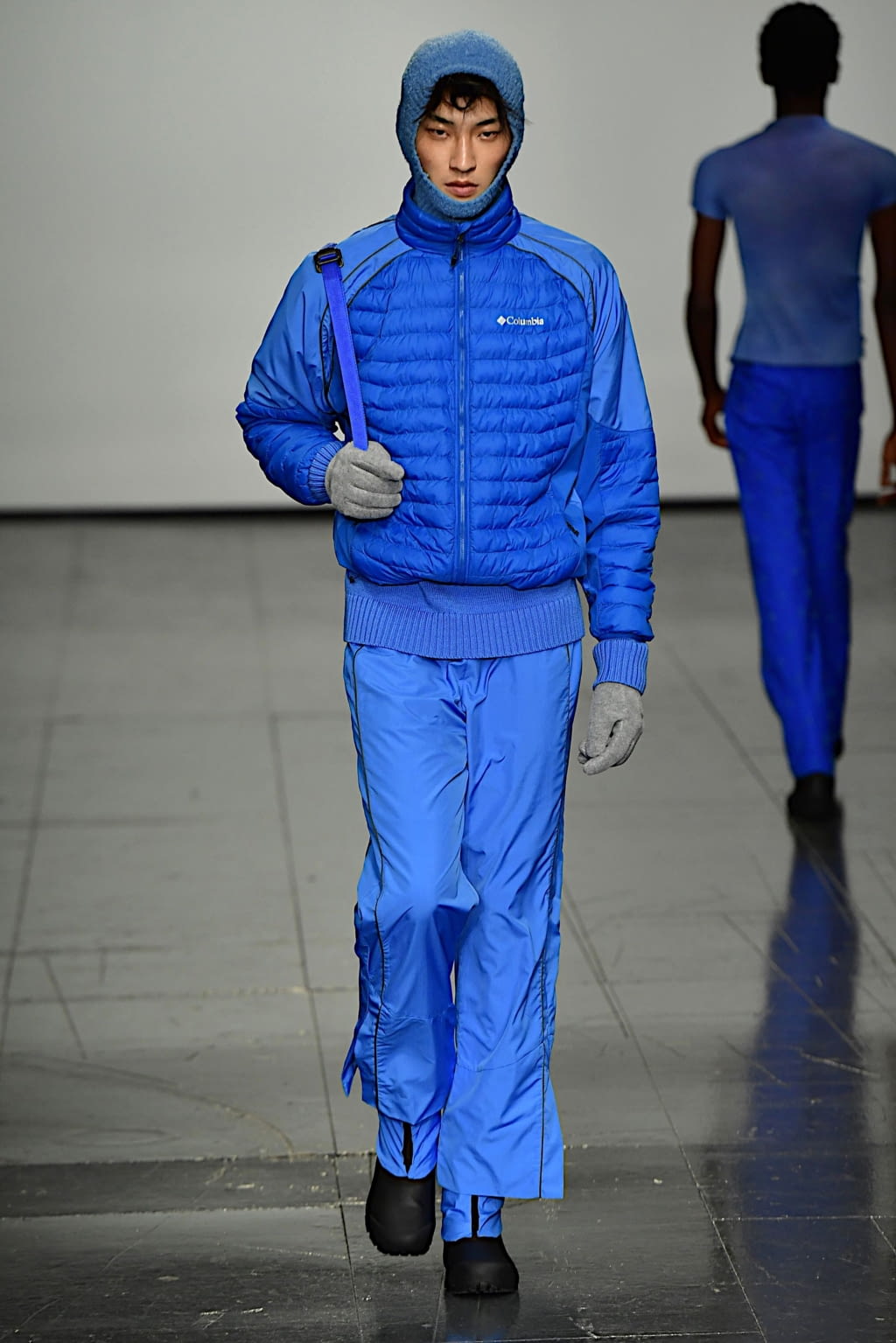Fashion Week London Fall/Winter 2022 look 12 from the Robyn Lynch collection menswear