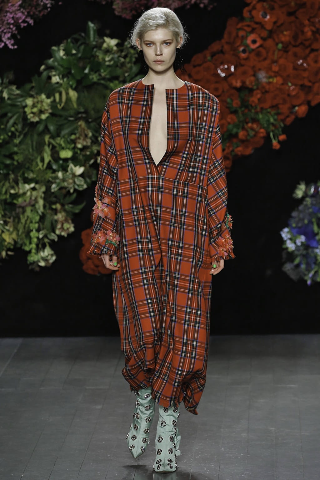 Fashion Week London Fall/Winter 2019 look 2 de la collection Roberta Einer womenswear