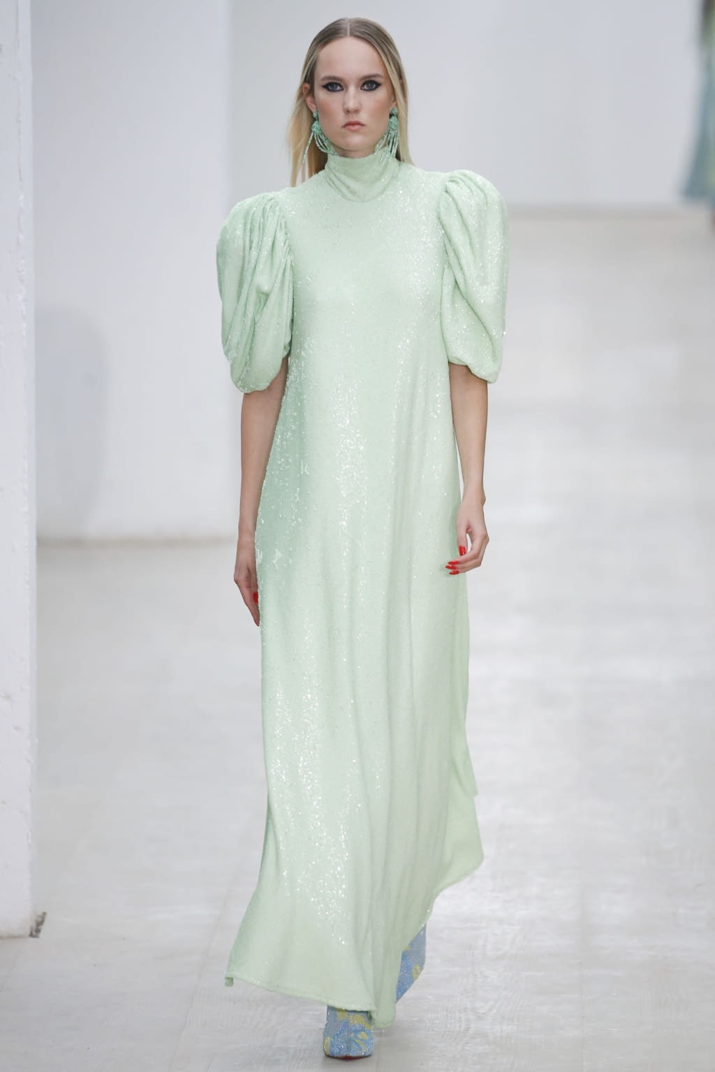 Fashion Week London Spring/Summer 2020 look 33 from the Roberta Einer collection 女装