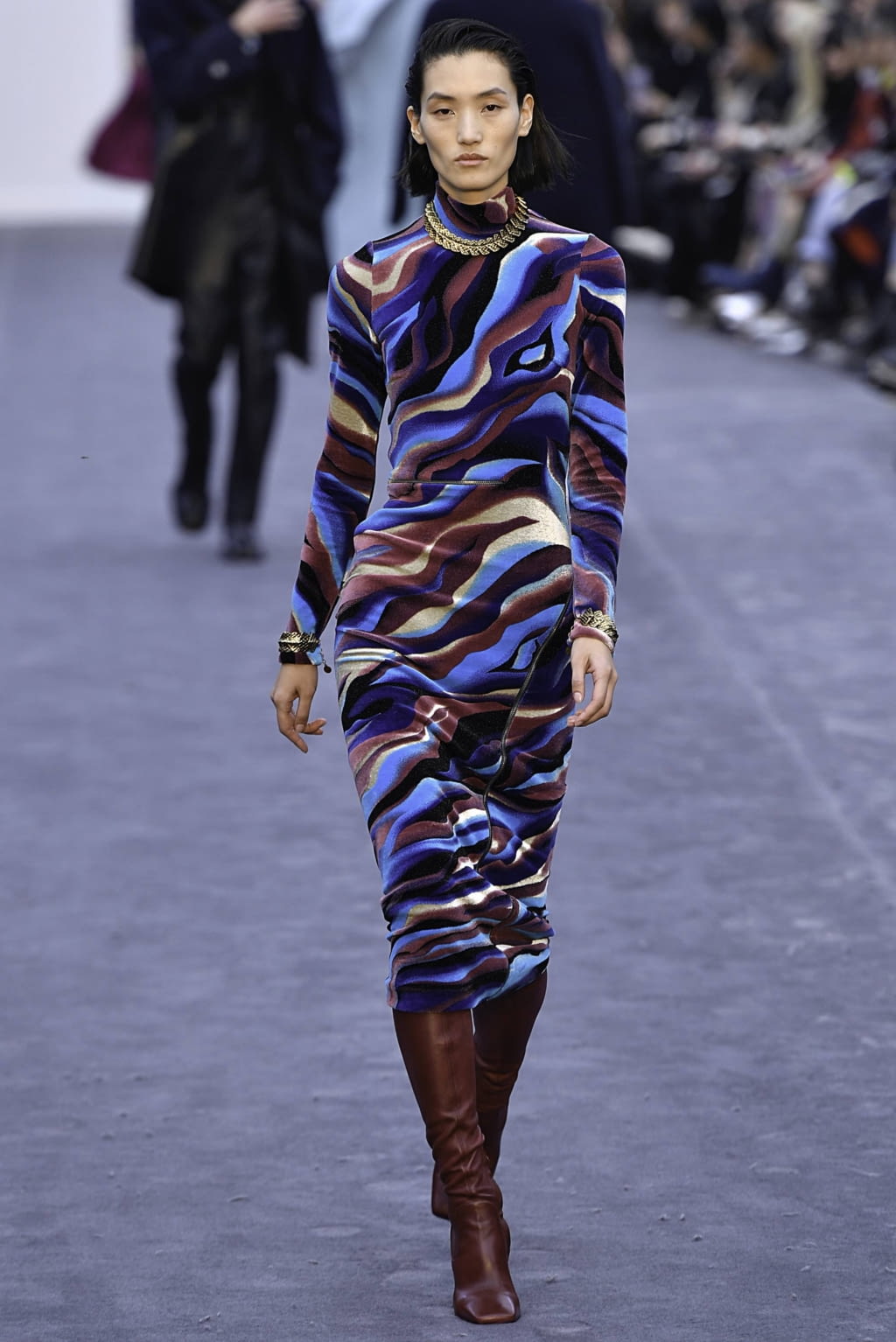 Fashion Week Milan Fall/Winter 2019 look 15 from the Roberto Cavalli collection womenswear