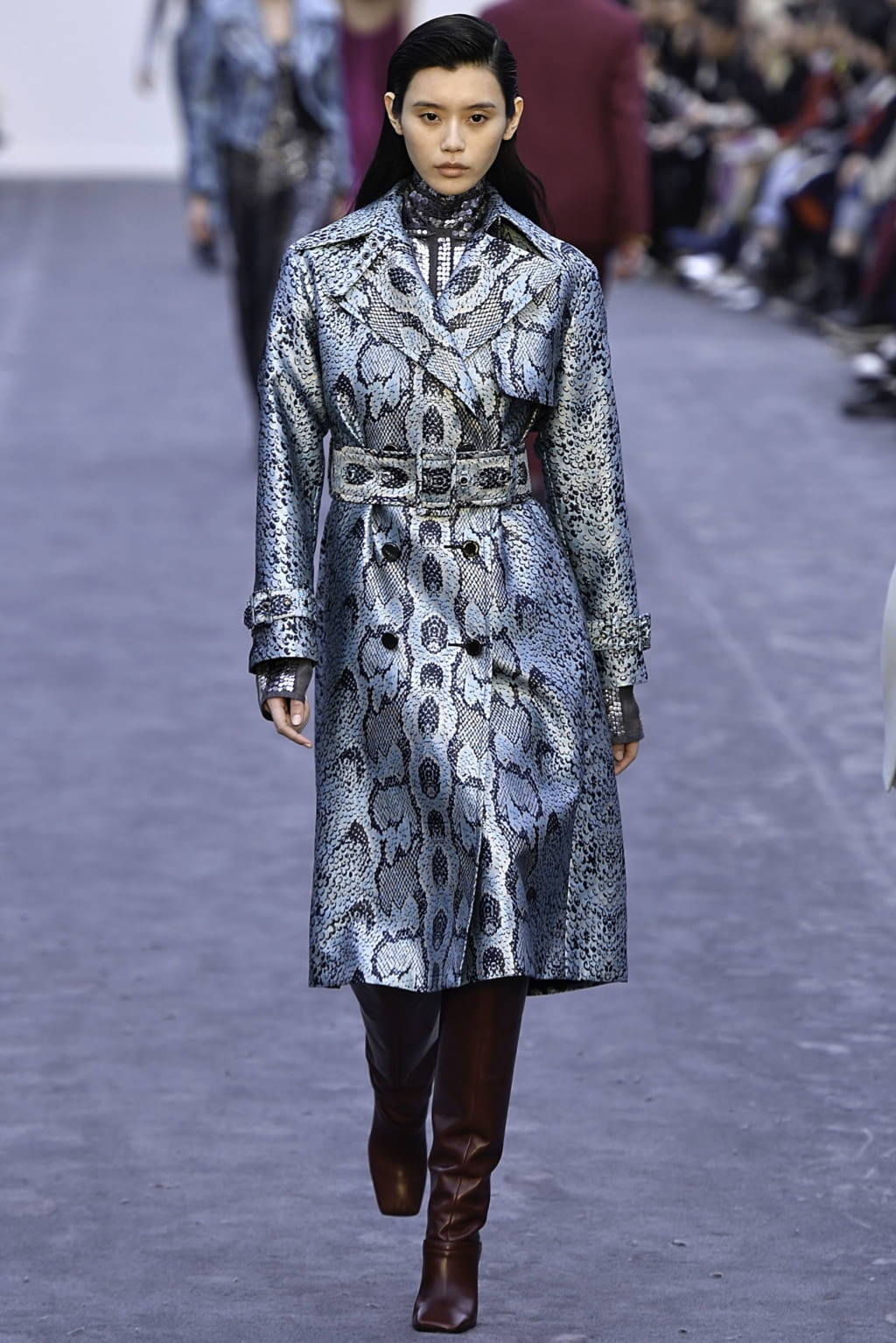 Fashion Week Milan Fall/Winter 2019 look 21 from the Roberto Cavalli collection 女装