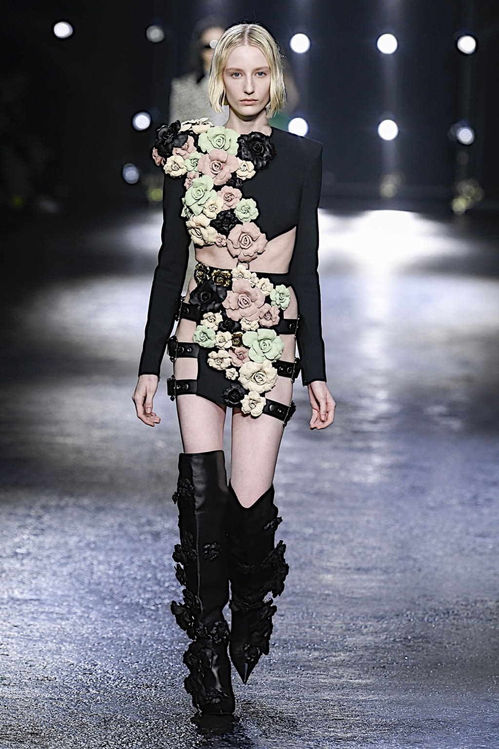 Fashion Week Milan Fall/Winter 2022 look 17 from the Roberto Cavalli collection womenswear