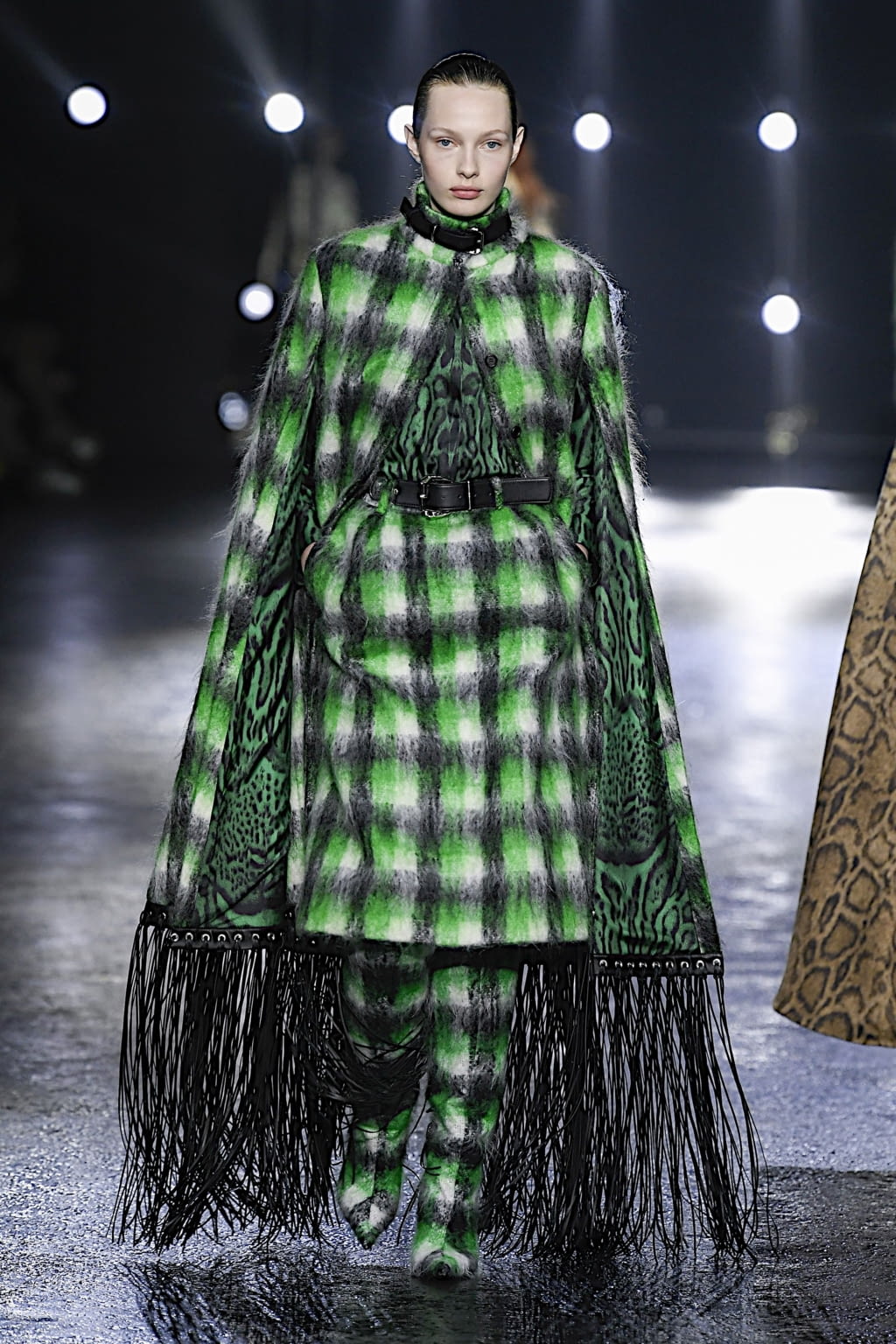Fashion Week Milan Fall/Winter 2022 look 24 from the Roberto Cavalli collection womenswear