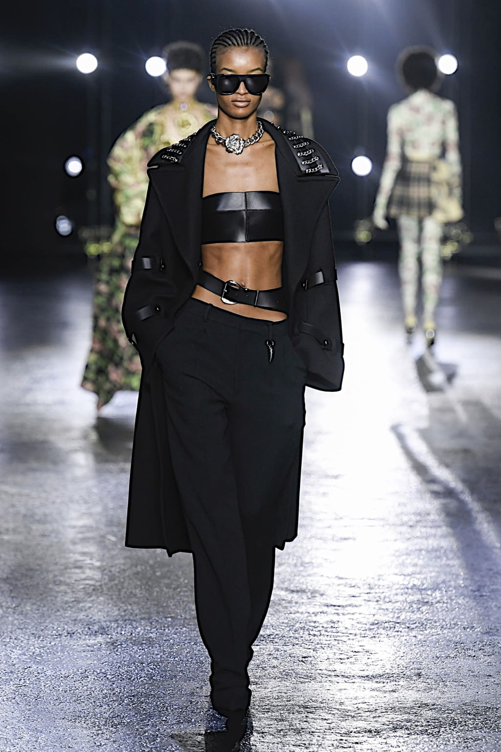 Fashion Week Milan Fall/Winter 2022 look 28 from the Roberto Cavalli collection womenswear
