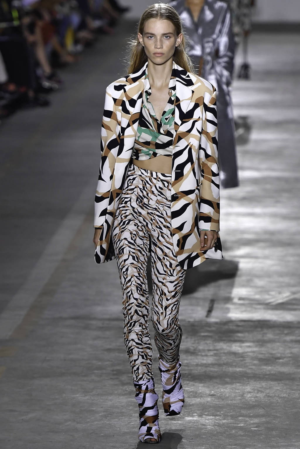 Fashion Week Milan Spring/Summer 2019 look 23 from the Roberto Cavalli collection womenswear