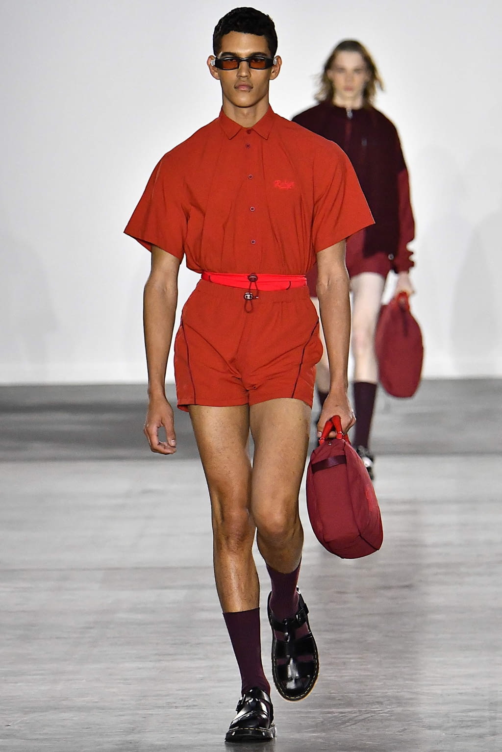 Fashion Week London Spring/Summer 2020 look 25 from the Fashion East collection 男装