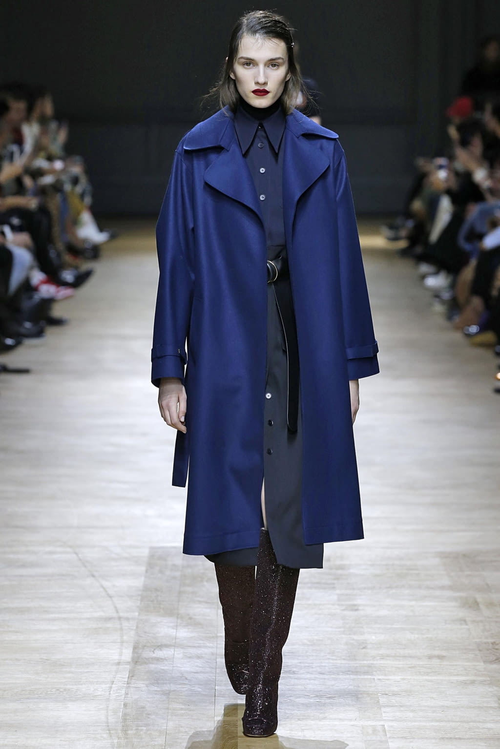 Fashion Week Paris Fall/Winter 2018 look 5 from the Rochas collection womenswear