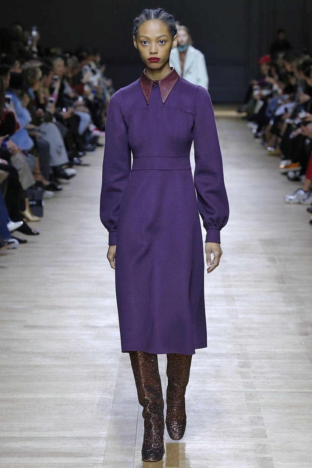 Fashion Week Paris Fall/Winter 2018 look 27 from the Rochas collection womenswear