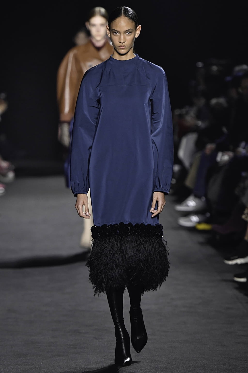 Fashion Week Paris Fall/Winter 2019 look 25 de la collection Rochas womenswear