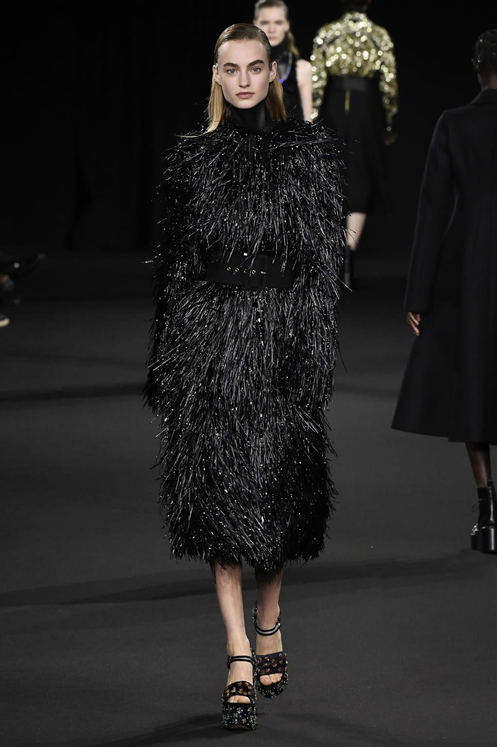 Fashion Week Paris Fall/Winter 2020 look 33 de la collection Rochas womenswear